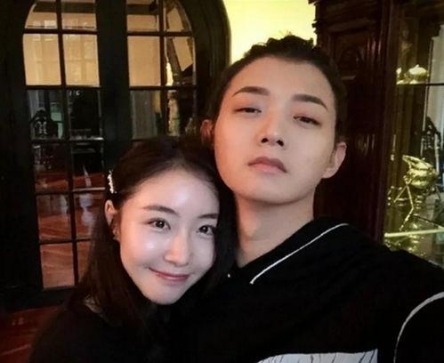 娱乐圈吃瓜壁纸图